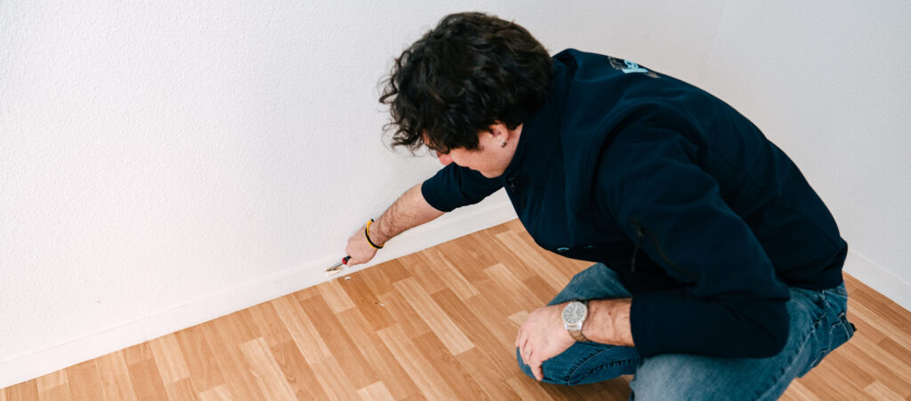 Test au plomb réalisé par lingettes dans le cadre d’un diagnostic plomb – BTP Diagnostics