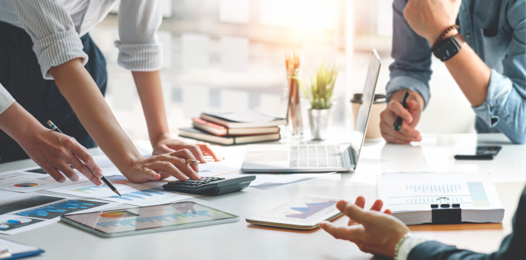 Réunion de travail pour choisir entre un PPPT et un diagnostic technique global (DTG)